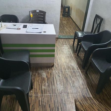 Bapuji Dormitory Hostel Bombay Extérieur photo