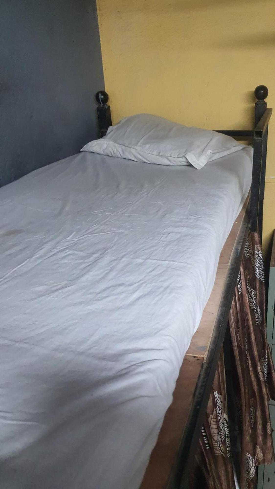 Bapuji Dormitory Hostel Bombay Extérieur photo
